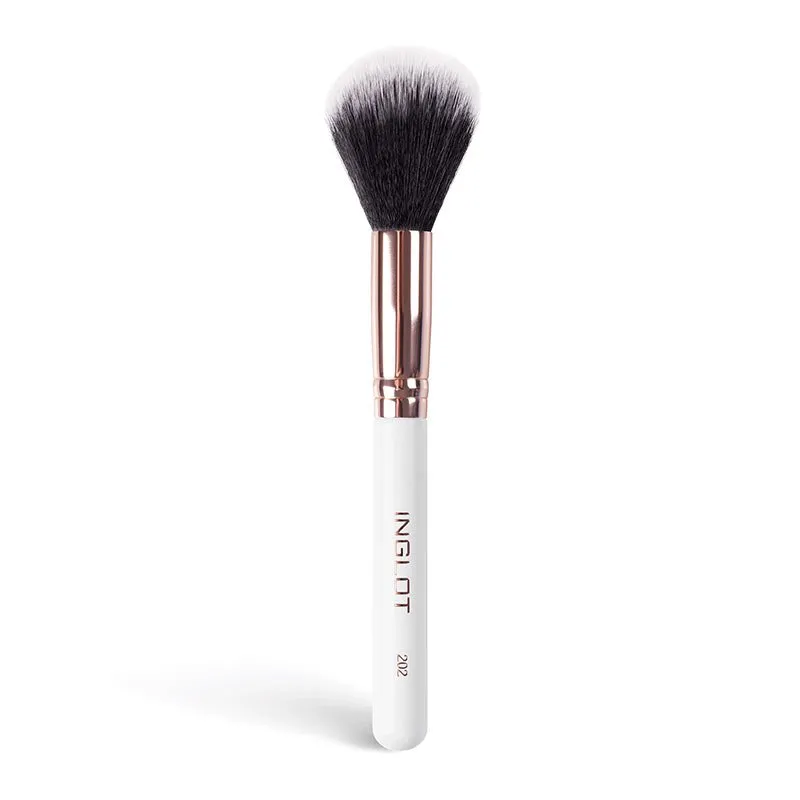 Inglot Playinn Soft Focus Complexion Makeup Brush 202
