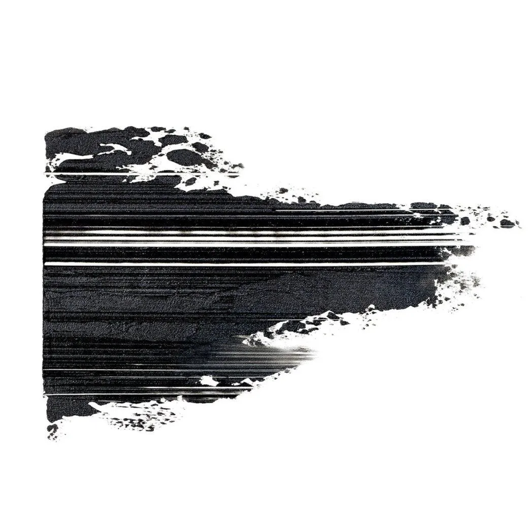 Mascara Le Serum Noir in Leather Sleeve